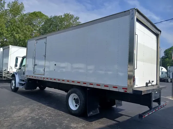 2021 FREIGHTLINER/MERCEDES M2 106