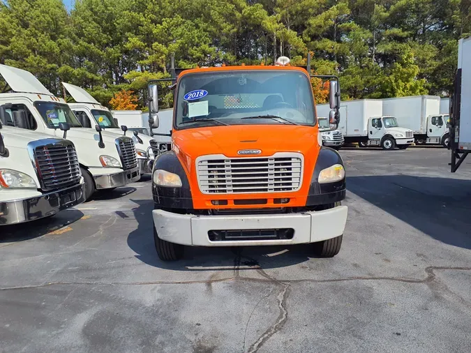 2018 FREIGHTLINER/MERCEDES M2 106