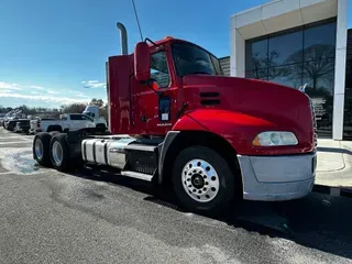 2017 Mack CXU613