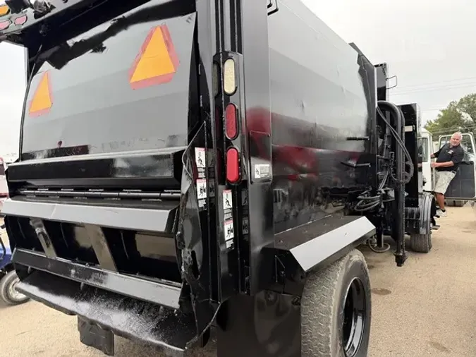 2012 AUTOCAR XPEDITOR