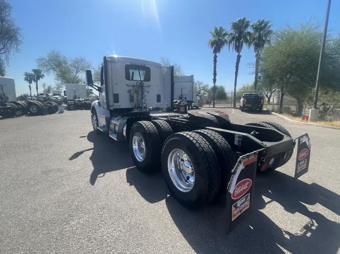 2019 Peterbilt 579