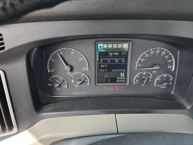 2019 FREIGHTLINER NEW CASCADIA 126