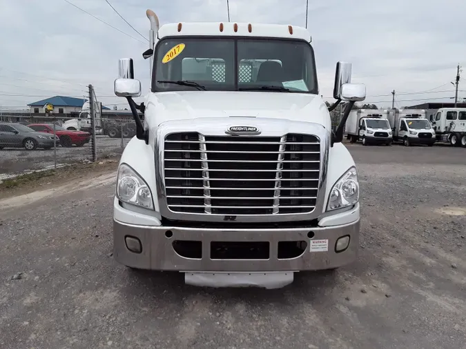 2017 FREIGHTLINER/MERCEDES CASCADIA 125