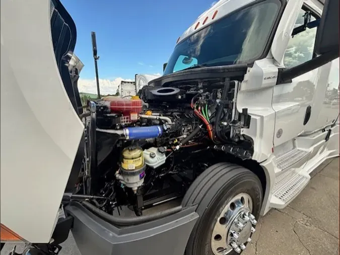 2022 Freightliner PT126SLP