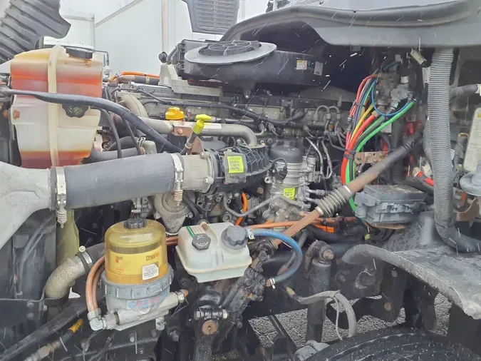 2018 FREIGHTLINER/MERCEDES CASCADIA 1259e88adde37bbacb7fad62f5e32c30baf