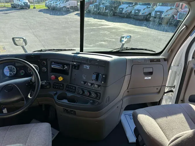 2019 FREIGHTLINER CASCADIA