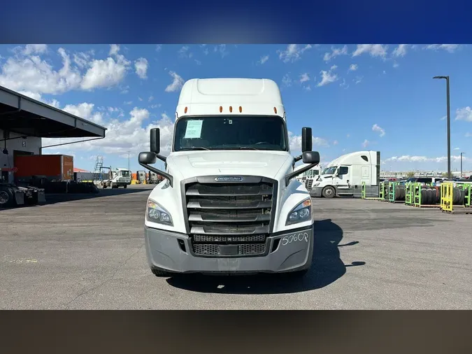 2020 Freightliner Cascadia