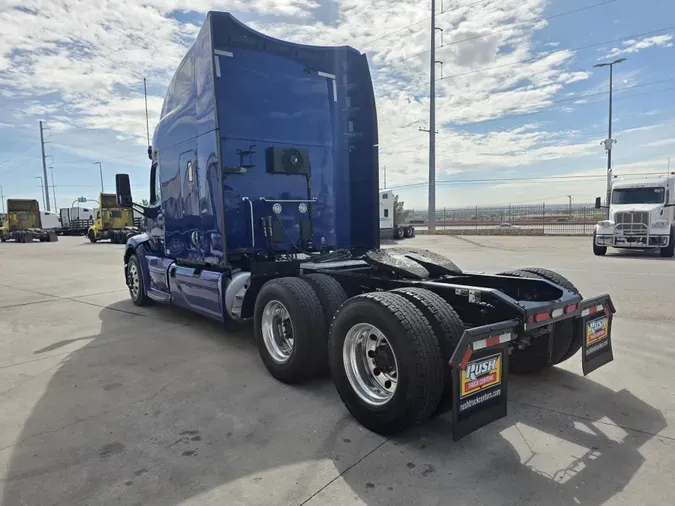2022 Peterbilt 579