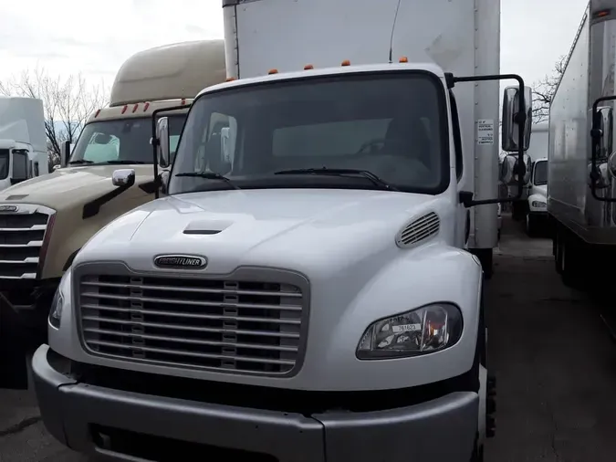 2018 FREIGHTLINER/MERCEDES M2 106