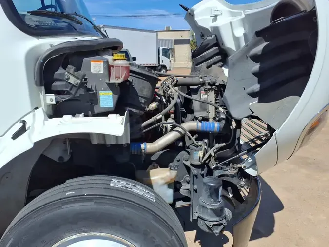 2020 FREIGHTLINER/MERCEDES M2 106