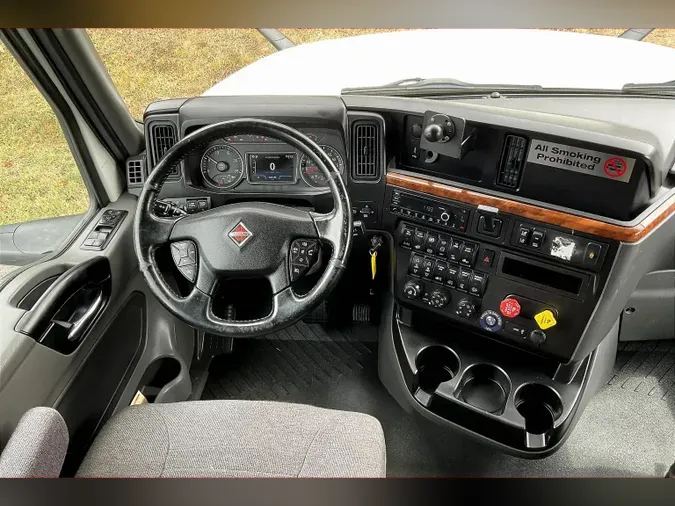 2021 INT LT625 6x4