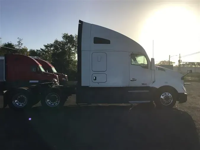 2019 KENWORTH T680