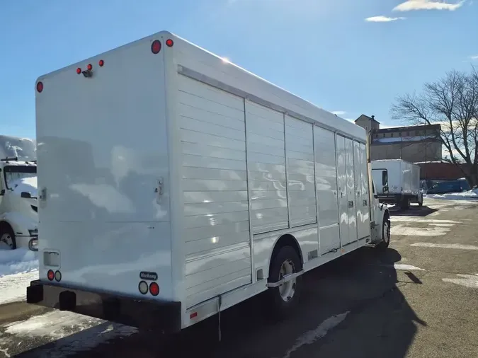 2014 FREIGHTLINER/MERCEDES M2 106