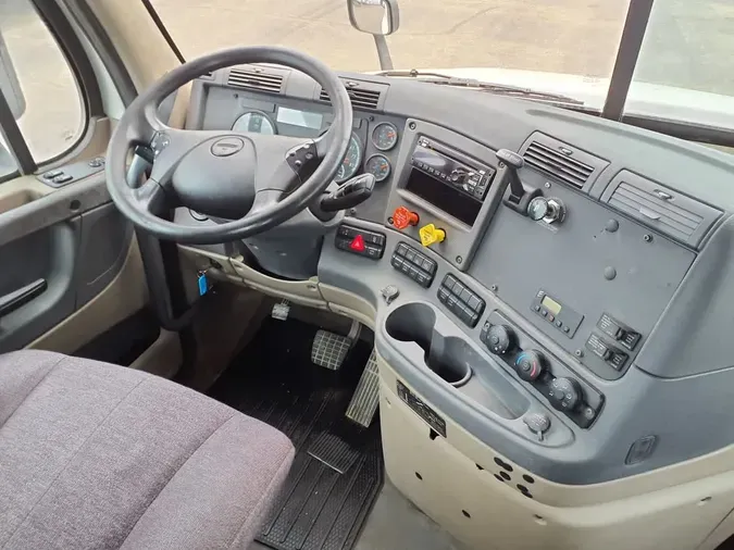 2018 FREIGHTLINER CASCADIA 125