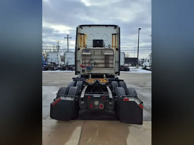 2020 FREIGHTLINER/MERCEDES CASCADIA 125