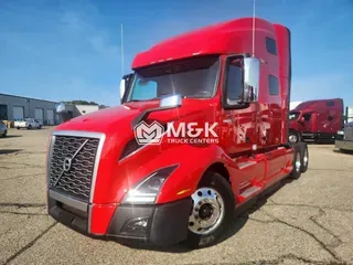 2024 VOLVO VNL64T760
