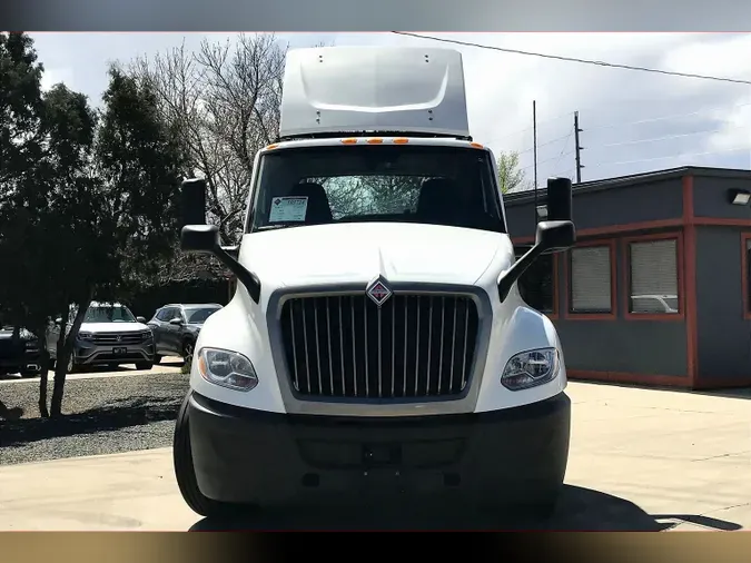 2021 INT LT625 6x4
