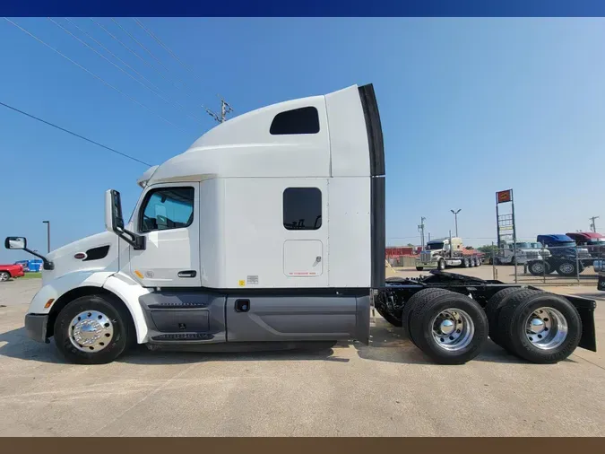2021 Peterbilt 579