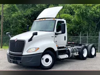 2022 INT LT625 6x4