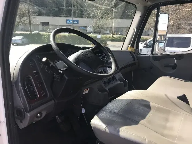 2019 Freightliner M2