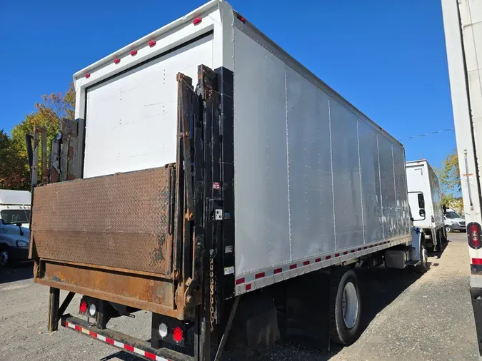 2018 FREIGHTLINER/MERCEDES M2 106