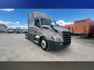 2025 Freightliner Cascadia 126