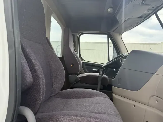 2019 FREIGHTLINER/MERCEDES CASCADIA 125