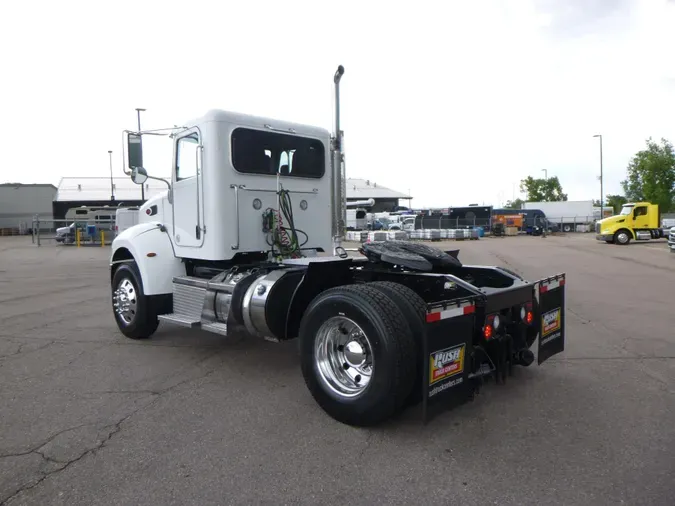 2018 Peterbilt 337
