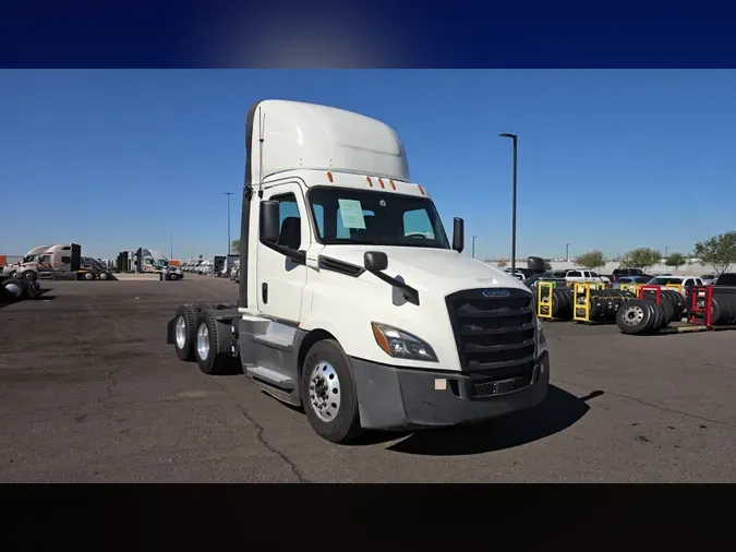 2020 Freightliner Cascadia 1269eba9fc677255032c35851dde6b1d1e5
