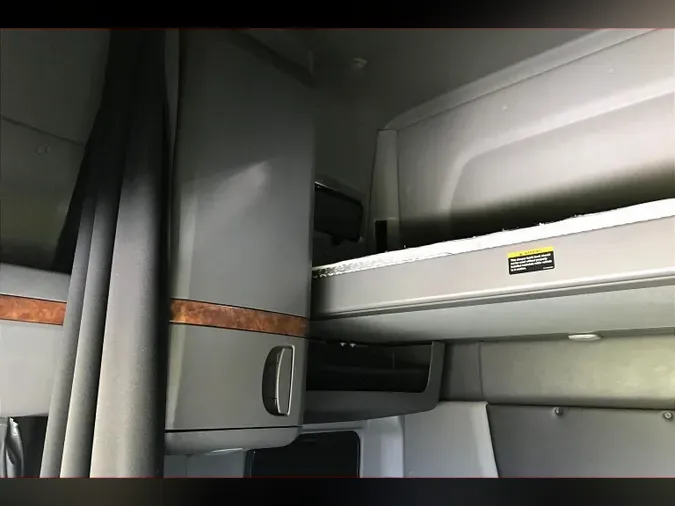 2021 INT LT625 6x4