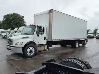 2019 FREIGHTLINER M2 106