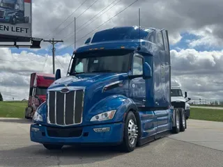 2023 PETERBILT 579