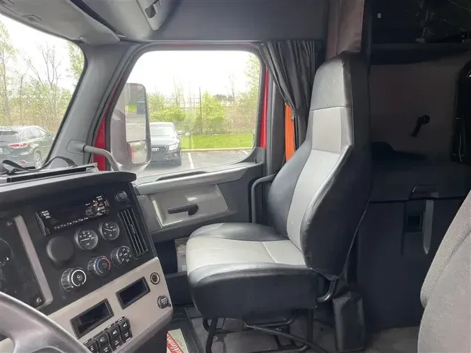 2021 FREIGHTLINER CA126