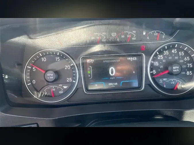 2021 INTERNATIONAL LT