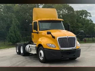 2019 INT LT625 6x4