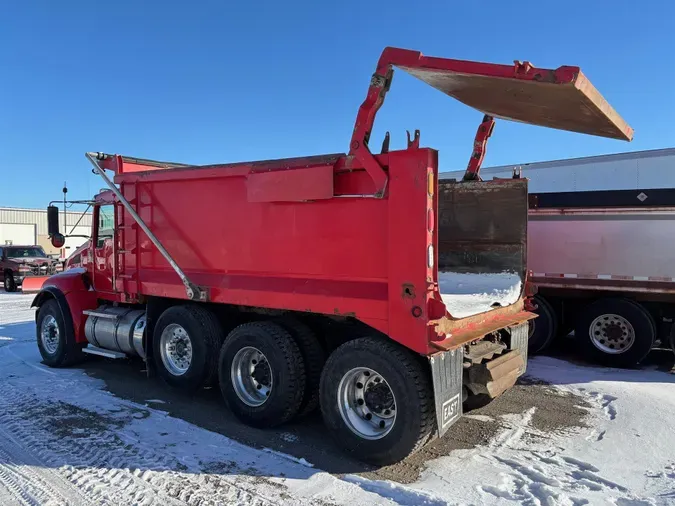 2018 Kenworth T3709edd7f6a416f8d1d83fdcfe7a942732a