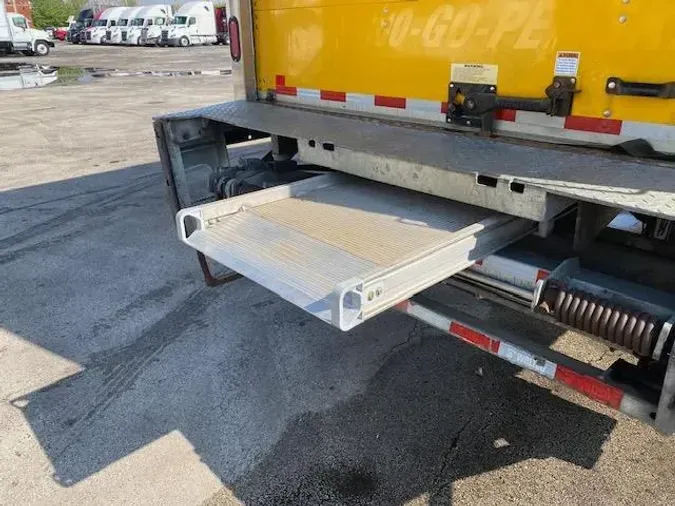 2020 Freightliner Business Class M2 106