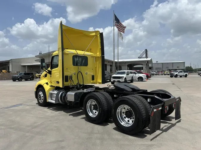 2021 Peterbilt 579