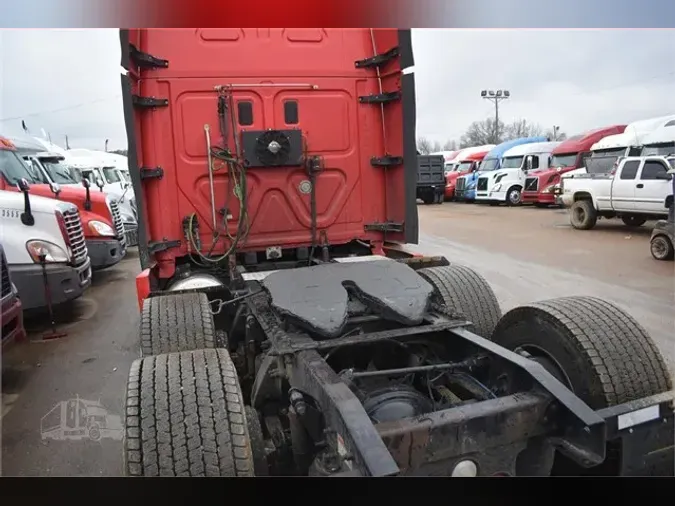 2013 FREIGHTLINER CASCADIA 125