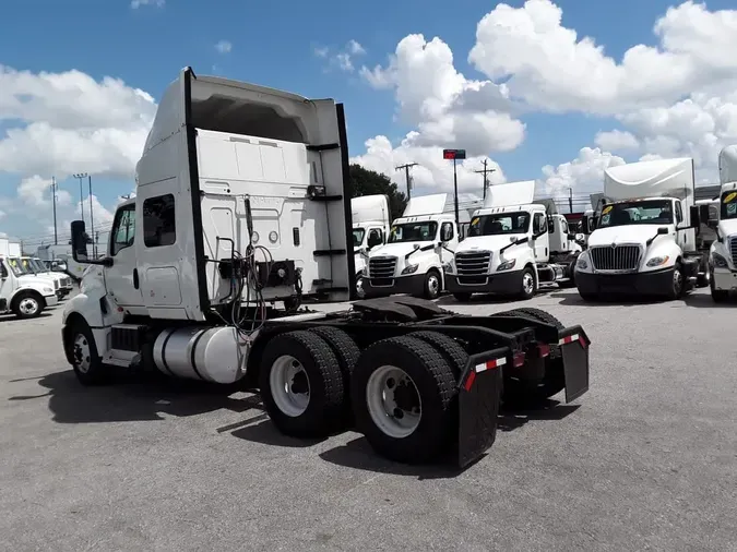 2019 NAVISTAR INTERNATIONAL LT625 SLPR CAB