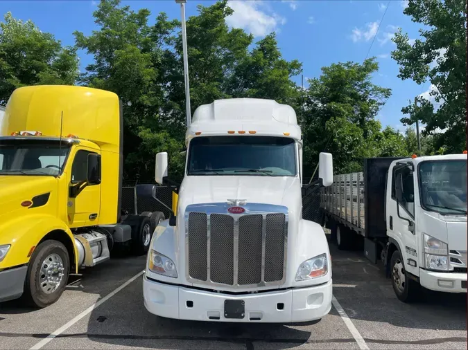 2022 Peterbilt 579