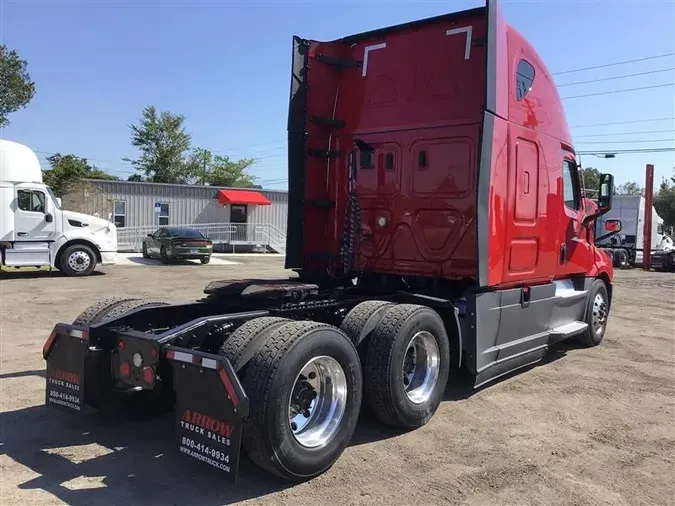 2021 FREIGHTLINER CASCADIA