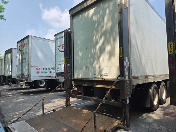 2015 UTILITY TRAILERS VS2DC 48/162/102