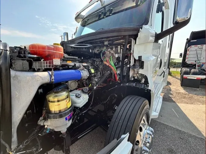 2020 Freightliner PT126SLP