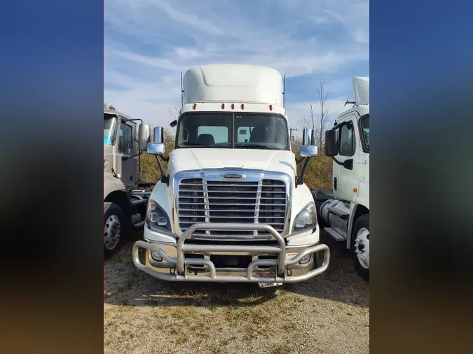 2020 FREIGHTLINER/MERCEDES CASCADIA 125