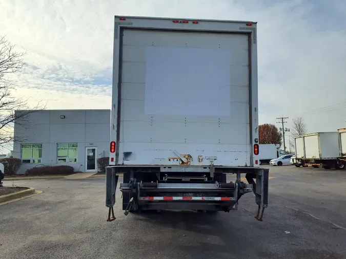 2018 FREIGHTLINER/MERCEDES M2 106