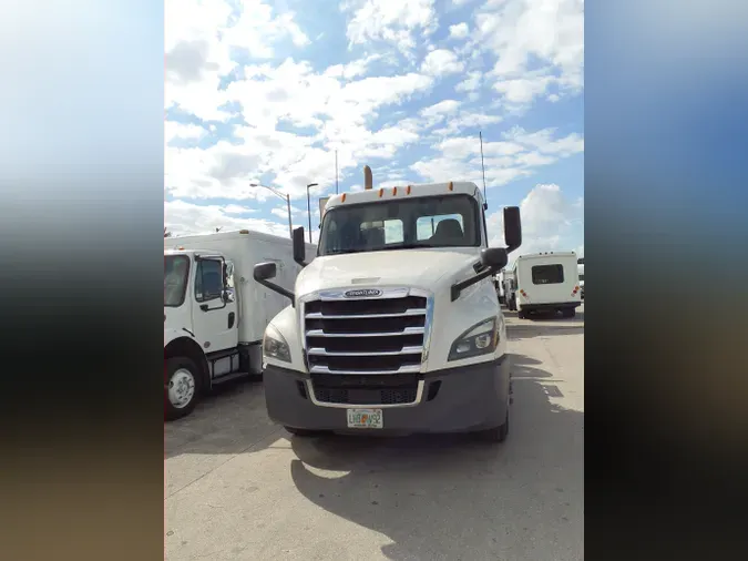 2020 FREIGHTLINER/MERCEDES NEW CASCADIA PX12664