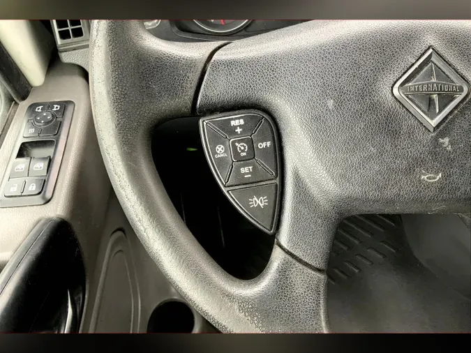 2022 INT LT625 6x4