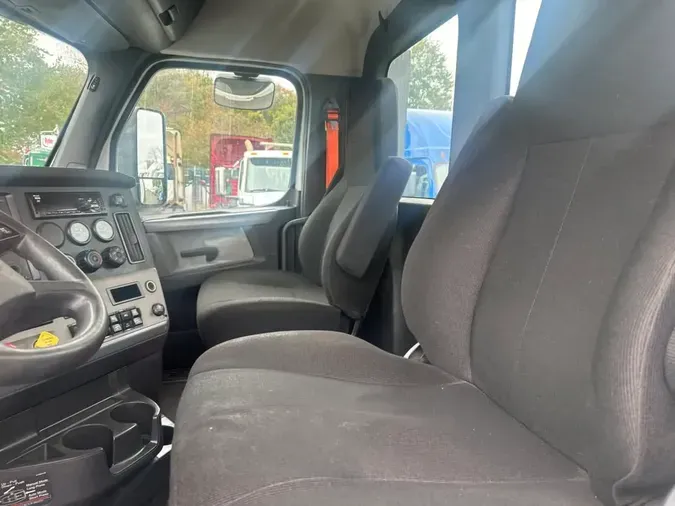 2019 FREIGHTLINER/MERCEDES NEW CASCADIA PX12664