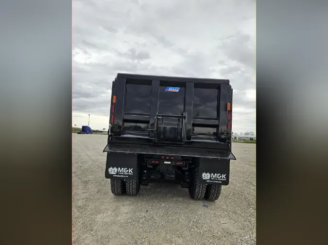 2026 MACK GR64B